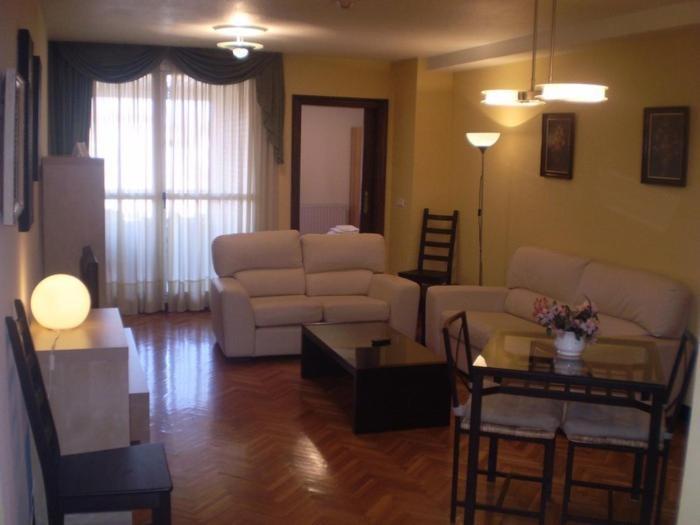 Hostal Abodi Памплона Номер фото